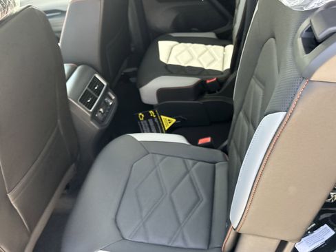 New 2026 Volkswagen Atlas SEL Premium R-Line AWD/4WD image 13