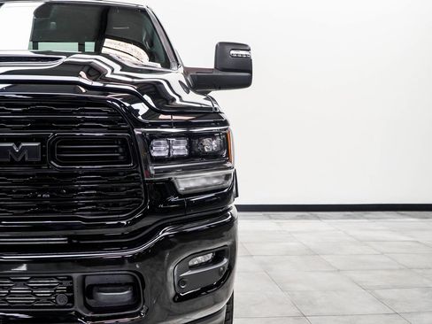 Used 2024 RAM 2500 Limited image 4