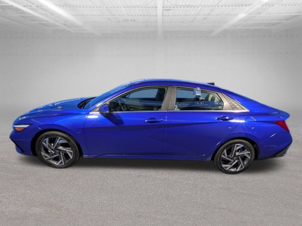 Used 2024 Hyundai Elantra Limited FWD image 8