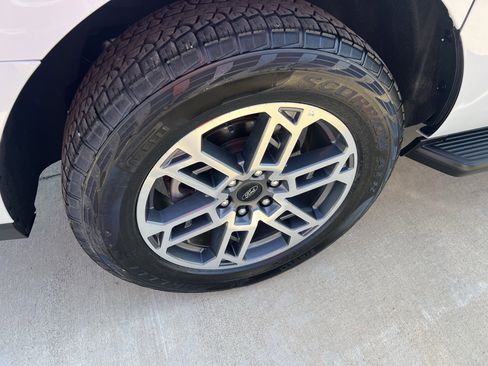 Used 2025 Ford Expedition Max Active image 8