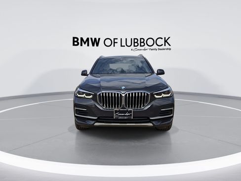 Used 2023 BMW X5 xDrive40i AWD/4WD image 3