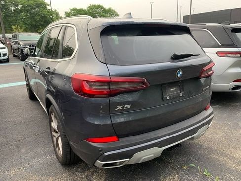 Used 2022 BMW X5 xDrive40i w/ Parking Assistance Package AWD/4WD image 3