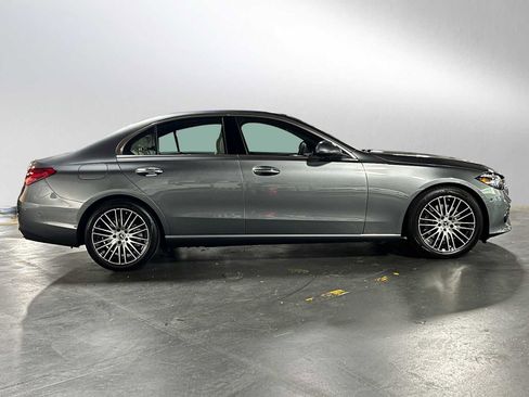 Used 2025 Mercedes-Benz C 300 4MATIC Sedan image 6