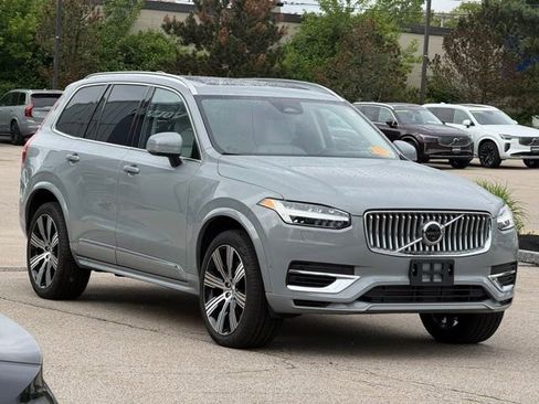 Certified 2025 Volvo XC90 T8 Ultra w/ Protection Package Premier AWD/4WD image 1