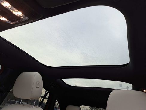 Used 2021 Mercedes-Benz GLA 250 image 21