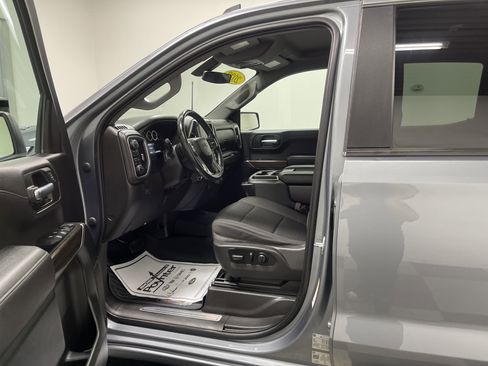 Used 2022 Chevrolet Silverado 1500 RST image 9