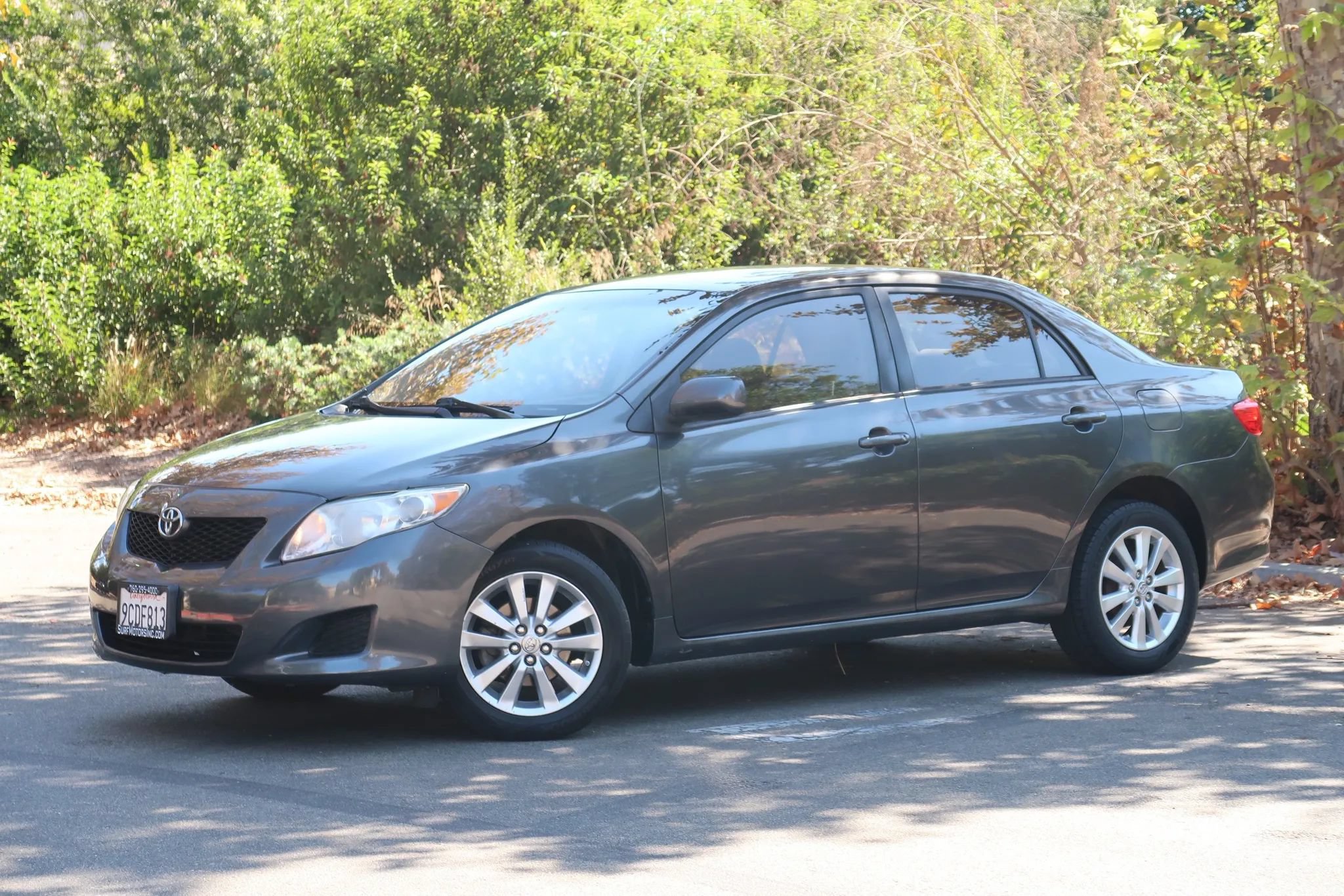 Used 2010 Toyota Corolla FWD image 4
