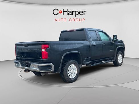 Used 2022 Chevrolet Silverado 2500 LT w/ Convenience Package AWD/4WD image 3