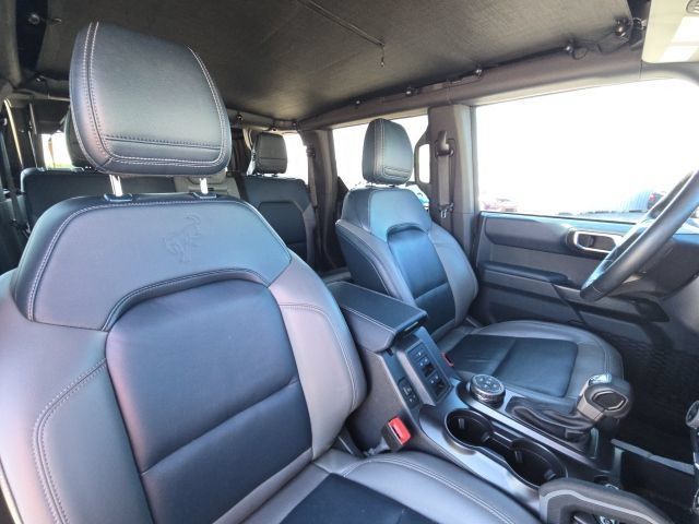 Certified 2024 Ford Bronco Outer Banks w/ Sasquatch Package AWD/4WD image 21