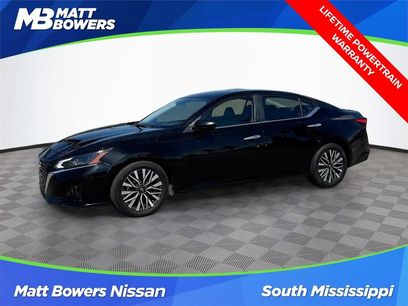 Used 2024 Nissan Altima 2.5 SV