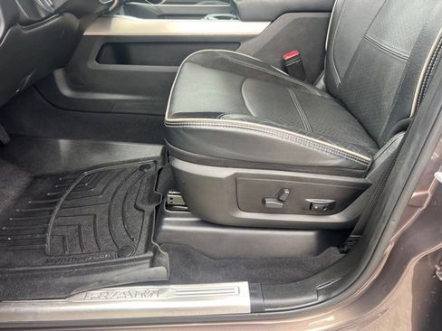 Used 2021 RAM 3500 Laramie image 15