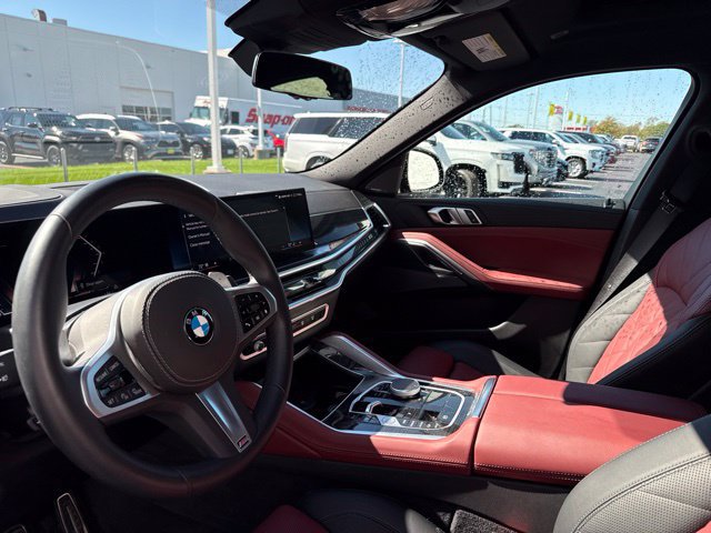 Used 2026 BMW X6 xDrive40i w/ Climate Comfort Package AWD/4WD image 14