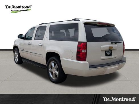 Used 2014 Chevrolet Suburban LTZ image 7