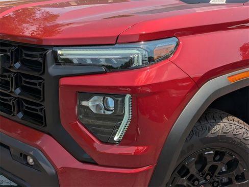 New 2026 GMC Canyon Elevation w/ Convenience Package image 8