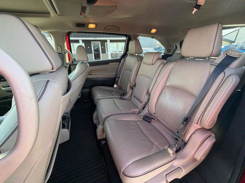 Used 2022 Honda Odyssey Elite image 8