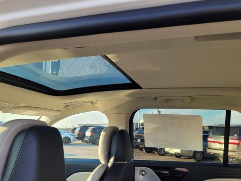 New 2026 Lincoln Aviator Reserve AWD/4WD image 11