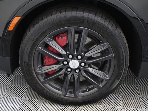 Certified 2023 Cadillac XT5 Sportv w/ Technology Package image 20