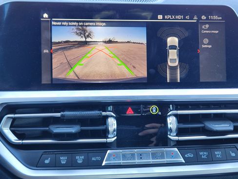 Used 2022 BMW M440i Coupe w/ Premium Package image 18