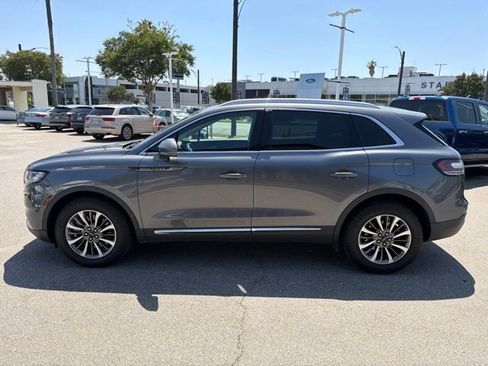 Used 2021 Lincoln Nautilus FWD w/ Equipment Group 101A image 2