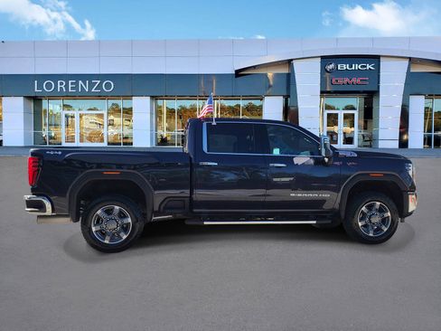 Used 2025 GMC Sierra 2500 SLT w/ SLT Premium Package AWD/4WD image 4