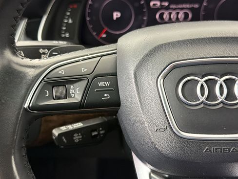 Used 2018 Audi Q7 3.0T Premium Plus w/ Premium Plus Package image 18