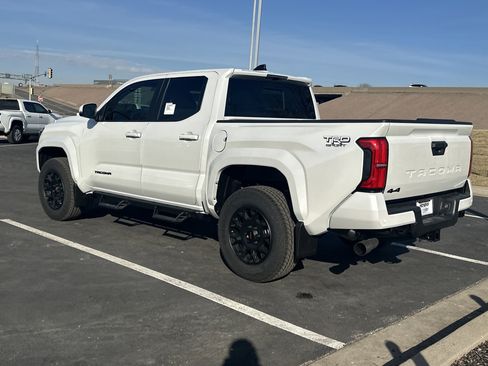 New 2026 Toyota Tacoma TRD Sport image 7