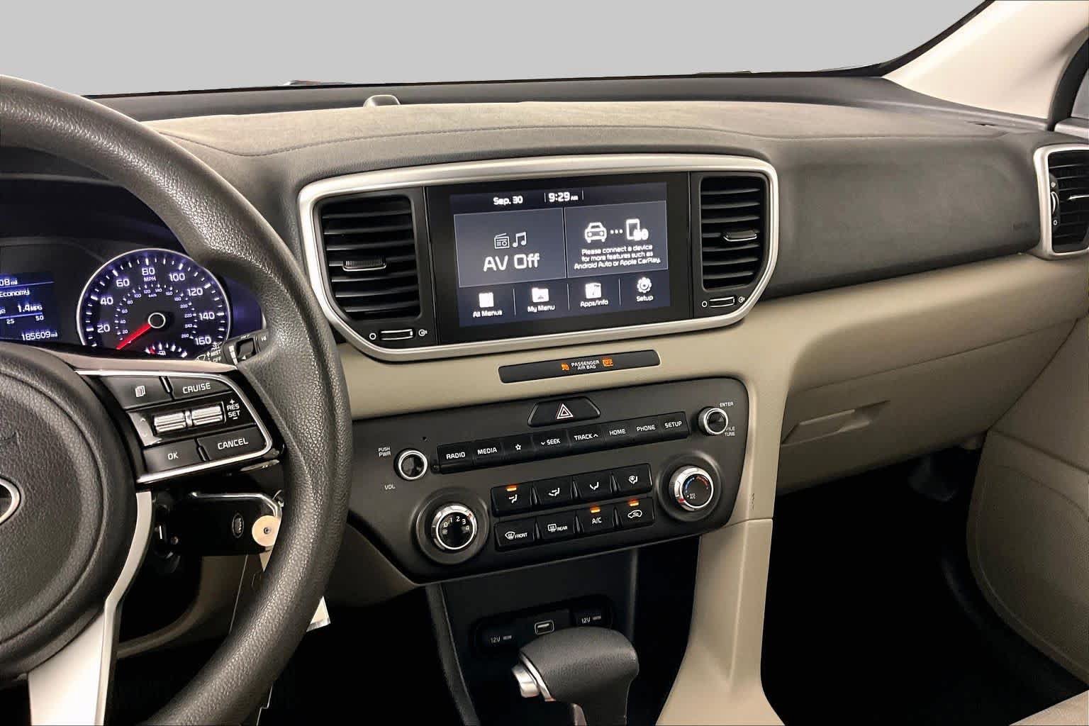 Used 2022 Kia Sportage LX FWD image 6