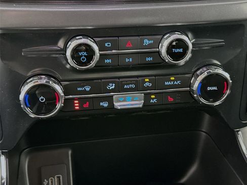 New 2026 Ford F150 XLT w/ Equipment Group 302A MID image 9