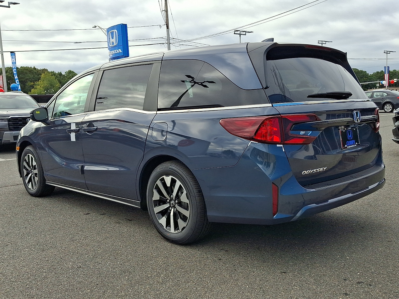 New 2027 Honda Odyssey EX-L image 4