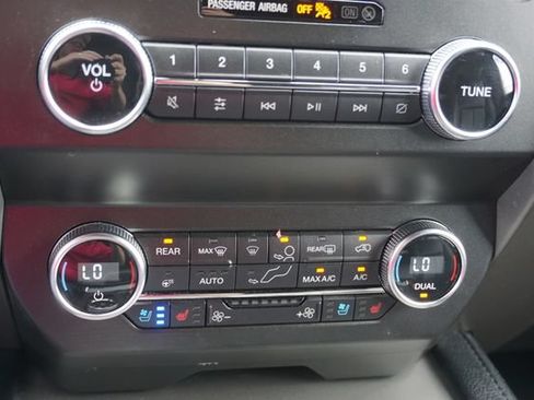 Certified 2020 Ford Expedition XLT w/ Equipment Group 202A RWD image 18