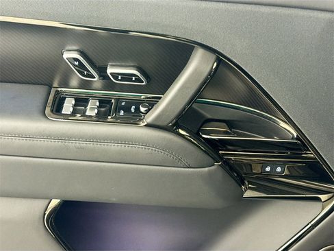 Used 2024 Land Rover Range Rover Sport SV Edition One Obsidian Black image 18