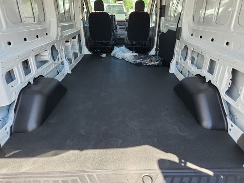 New 2026 Ford Transit 250 148 Medium Roof Extended AWD w/ Upfitter Package image 9