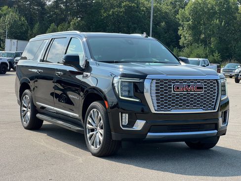 Certified 2021 GMC Yukon XL Denali AWD/4WD image 53