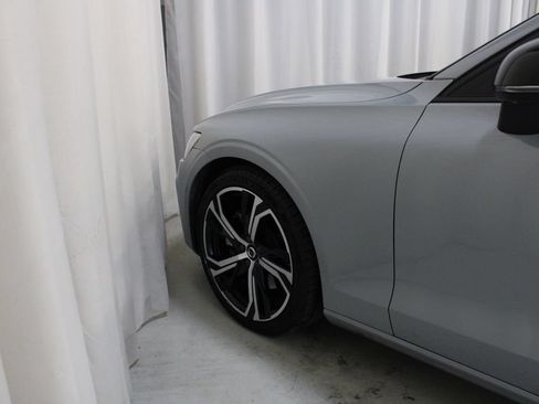 Used 2024 Volvo S60 B5 Plus FWD image 29
