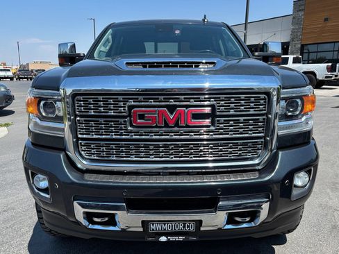 Used 2019 GMC Sierra 3500 Denali w/ Duramax Plus Package AWD/4WD image 2