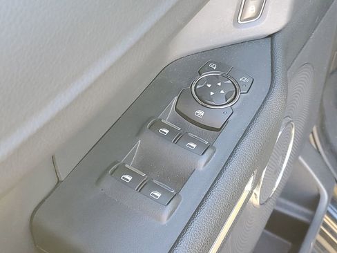 Used 2022 Ford Expedition Max XLT image 9