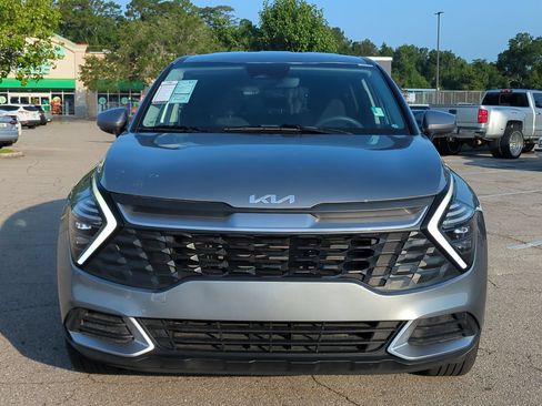 Certified 2025 Kia Sportage LX FWD image 9