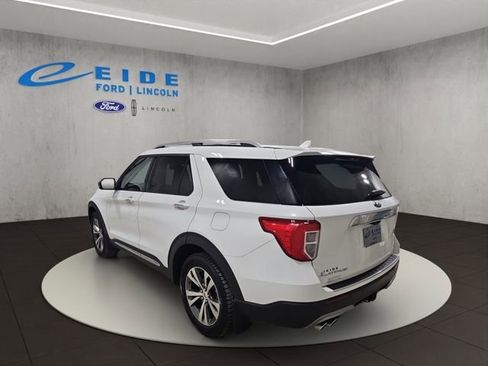 Used 2020 Ford Explorer Platinum w/ Premium Technology Package image 9