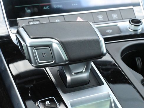 Certified 2025 Audi Q7 3.0T Premium w/ Convenience Package image 29