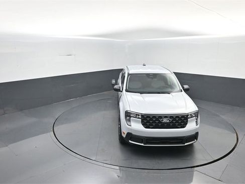 New 2026 Ford Maverick XLT image 22