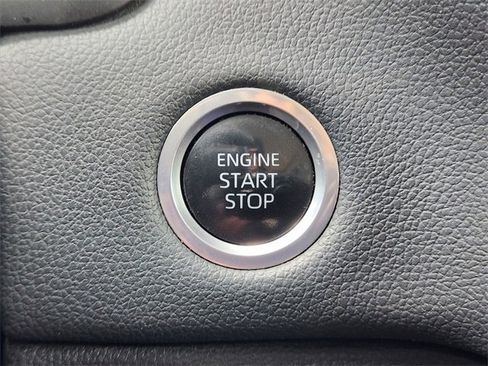 Used 2023 Toyota Tundra Limited image 20