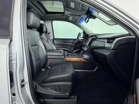 Used 2019 Chevrolet Tahoe Premier AWD/4WD image 29