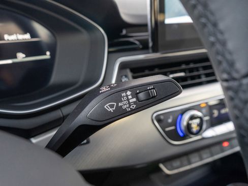 Used 2025 Audi A5 2.0T Premium Plus image 28