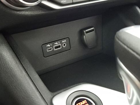 Used 2021 Nissan Sentra SV image 31