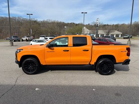 New 2026 Chevrolet Colorado W/T w/ WT Custom Package AWD/4WD image 4