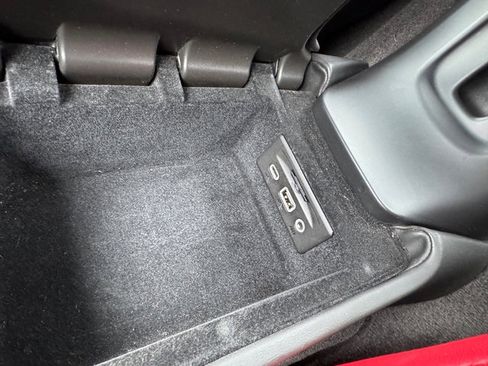 Used 2023 Chevrolet Corvette Stingray Convertible w/ Battery Protection Package RWD image 31