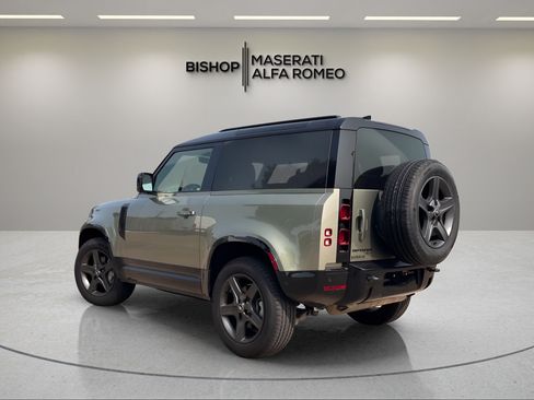 Used 2023 Land Rover Defender 90 X-Dynamic SE AWD/4WD image 3