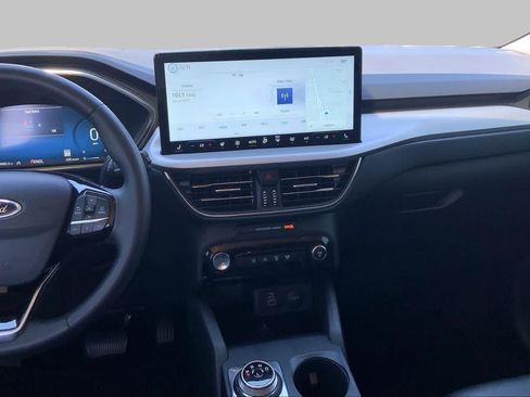 Certified 2025 Ford Escape Platinum AWD/4WD image 7
