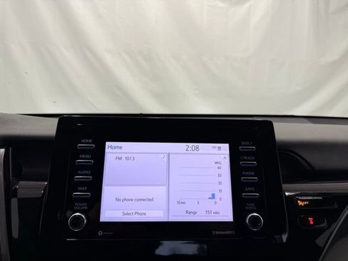 Used 2024 Toyota Camry LE image 31