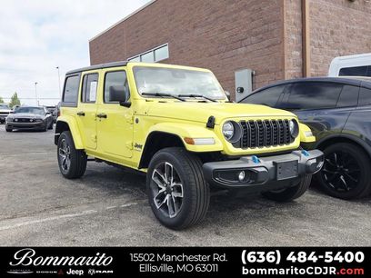 Used 2024 Jeep Wrangler Unlimited w/ Convenience Group